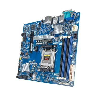 GIGABYTE-MC13-LE1