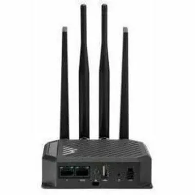 CradlePoint-TB03-0700C4D-NN