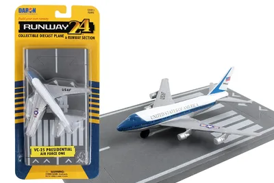 Runway24-RW015